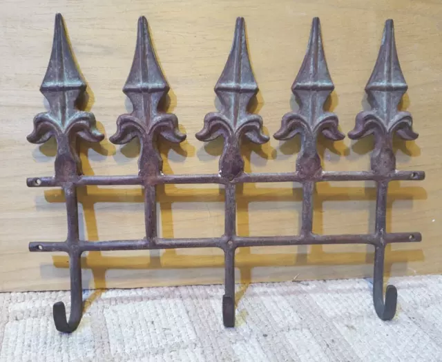 Vintage Cast Iron Metal 3 WALL Door HOOKS Hanger Coat Hat Retro Shabby Chic