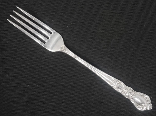 1847 Rogers Bros Silverplated Heritage Youth Fork. 6.25"