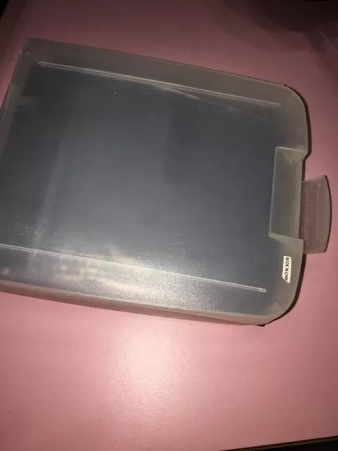 Acrylic 18 Cd Case Holder