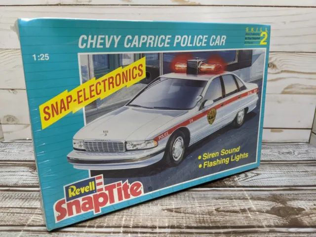 Revell Chevy Caprice Police Car Snap Tite Model Kit Sealed