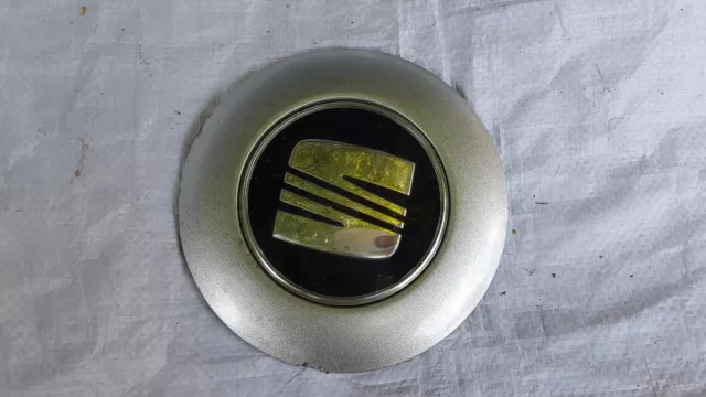 Seat ibiza centre caps deals