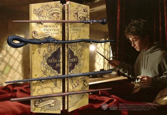 HARRY POTTER MARAUDERS Map 4 Wand Set Hogwarts Wizarding World Peter harry-potter-marauders-map-4-wand-set-hogwarts-wizarding-world-peter