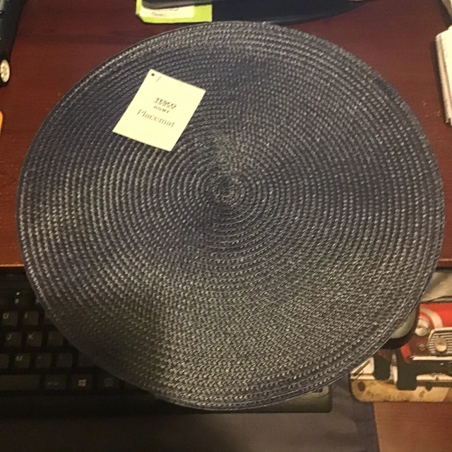 TESCO HOME WOVEN 2 Placemats 35Cm Diameter Birthday Christmas £3.99