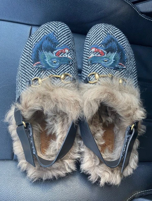 Gucci slides hotsell wolf head