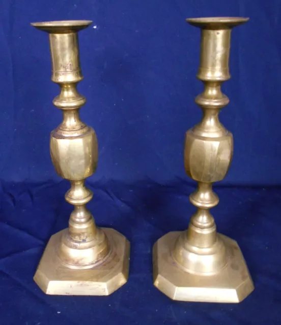 ANTIQUE PAIR OF 19th CENTURY BRASS PUSHUP CANDLESTICKS