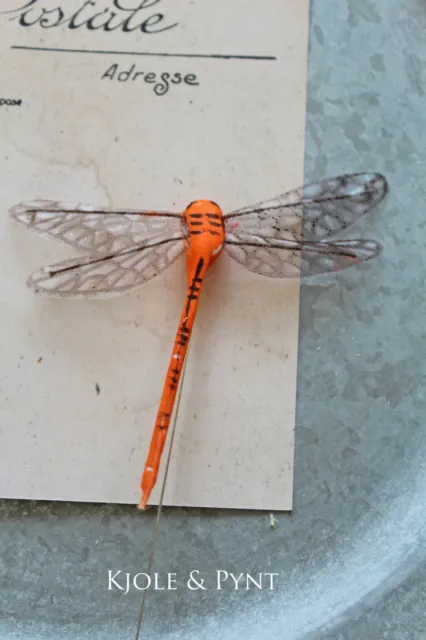 (1,80/St)  2 Libellen Orange 9x8cm mit Draht Frühlingsdeko Dragonfly Frühling