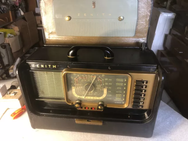 Radio Vintage Zenith  Transoceanic Radio Modello H500