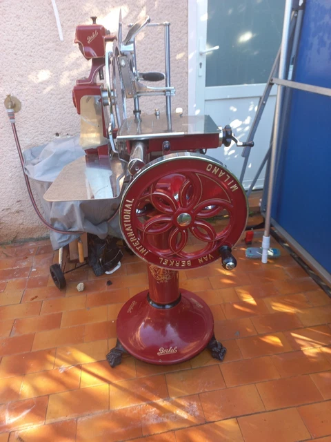 Trancheuse électrique Riviera & Bar TR19 – D'occasion, Fonctionnelle, Modèle Vintage