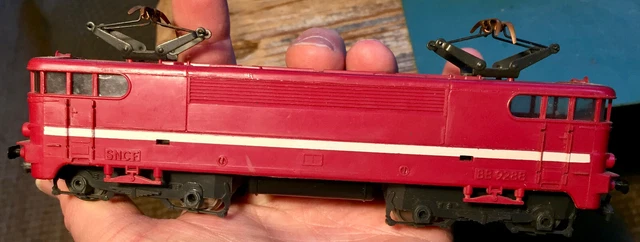 Locomotive Jouef HO - SNCF BB 9288 Rouge (sans Boîte)