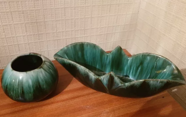 2 X Canadian Blue Mountain Pottery Ornaments/Dish/Plant Pots Green/Black Glaze
