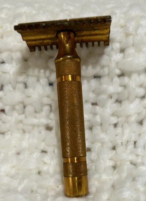 Vintage Gold Plated Gillette Open Comb Safety Razor. 1930’s?? Made In USA.