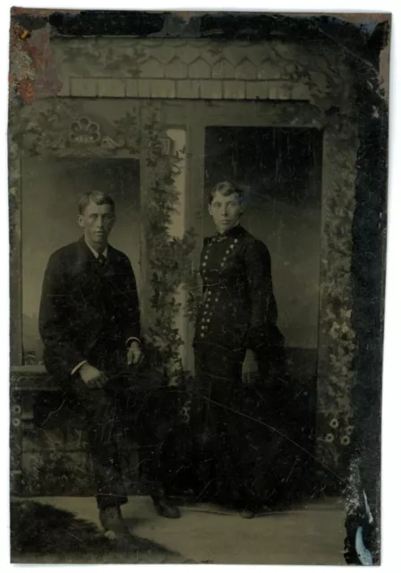 CIRCA 1860'S Stunning 1/6th Plate TINTYPE Featuring Young Woman & Man In Studio