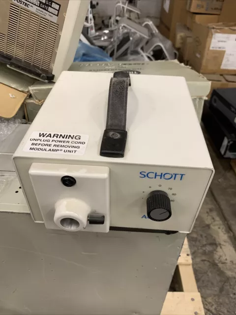 Schott model 20500 Fiber Optic Light Source 120V
