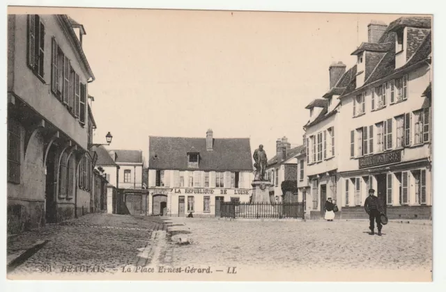 BEAUVAIS - Oise - CPA 60 - Place Ernest Gérard