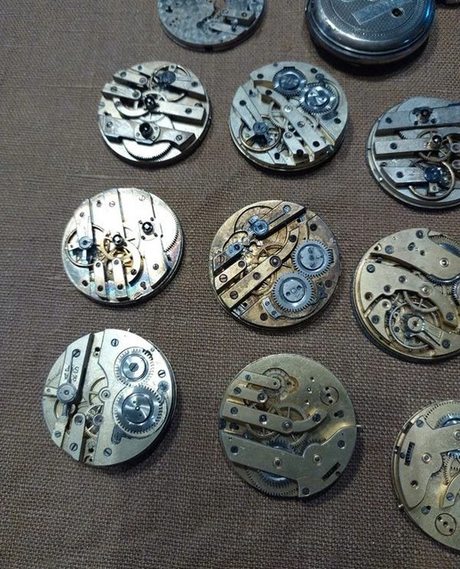 Porte-Montre De Gousset Ou De Penderie En Métal - Pièce Horlogerie Vintage Style SIEGEL | Neuf Sans Étiquette