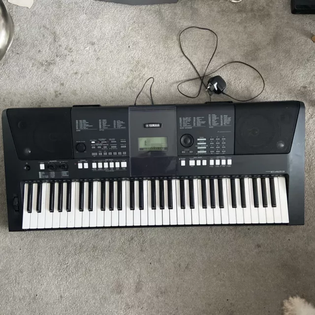 Digital Keyboard Yamaha Psr-E423