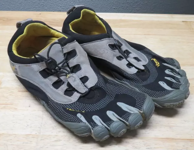 Vibram Fivefingers Bikila Black Barefoot Running Shoes M358 Size 41 EU 9-9.5 US