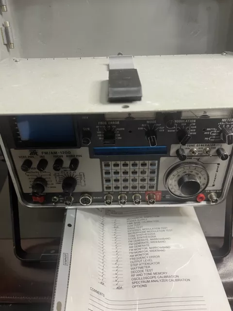 IFR FM / AM 1200 - receiver and generator, oscilloscope / spectrum analyzer