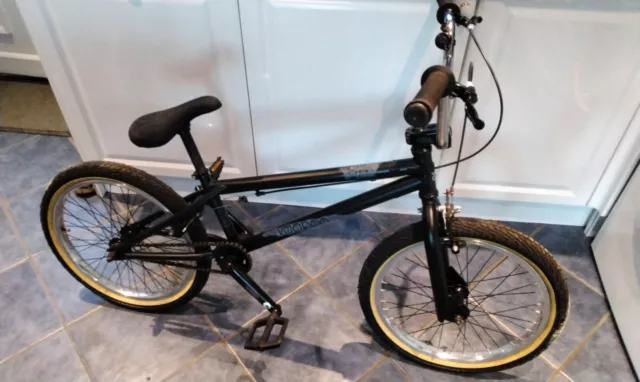 Voodoo malice bmx bike 20 wheel hotsell
