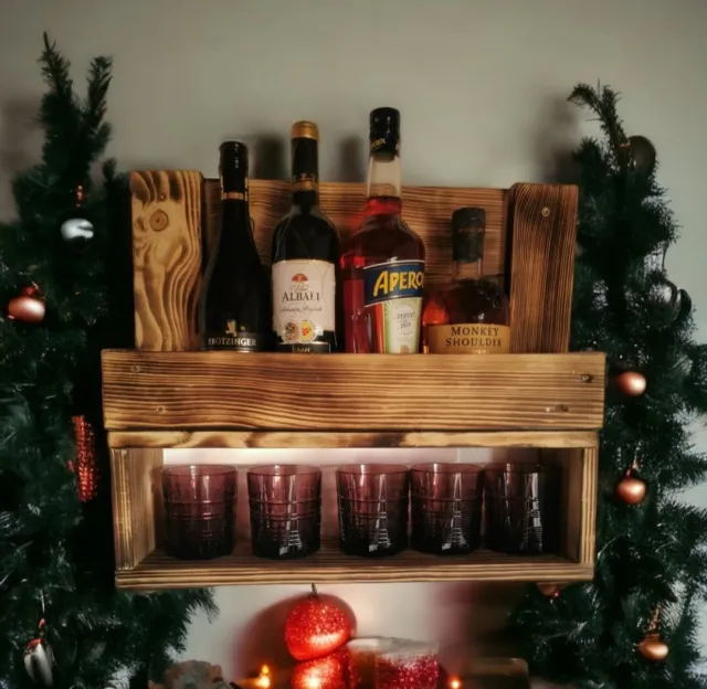 Whiskey Regal PALETTENMÖBEL Vintage WANDREGAL Holz Bar Rustikal Geflammt aus Neu