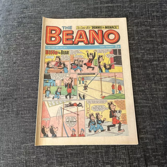 Beano Comic - #1609 - 19 May 1973 - 1st Johnny Hawke