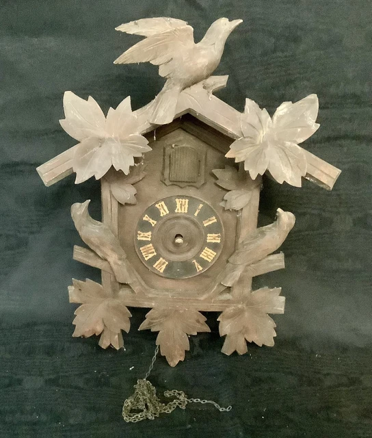Large Black Forrest Cuckoo Clock for Restoration/ Spares or Repair ~ Antique