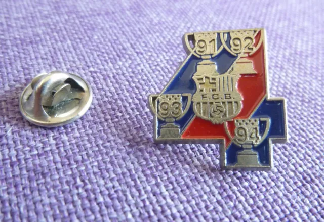 Fc Barcelona Futbol Club Vintage Pin's Badge 4 Copa