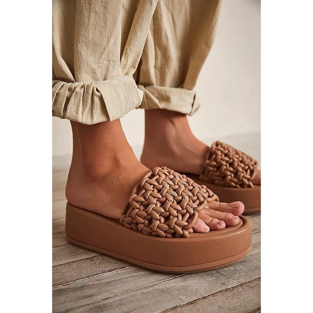 Paloma Barcelo Mazie Flatform Sandals Size 38