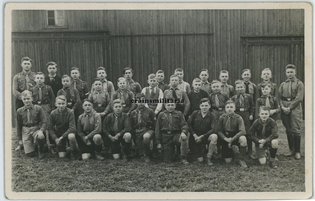 Orig. Foto AK Portrait Jugend Junge Jungs Pimpf m. Offizier in WITTGENSDORF 1934