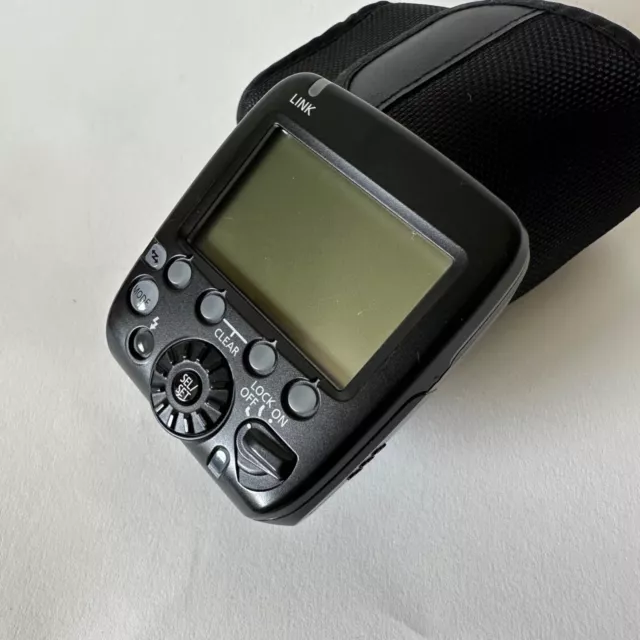Canon ST-E3-RT Speedlite Flash Transmitter with case