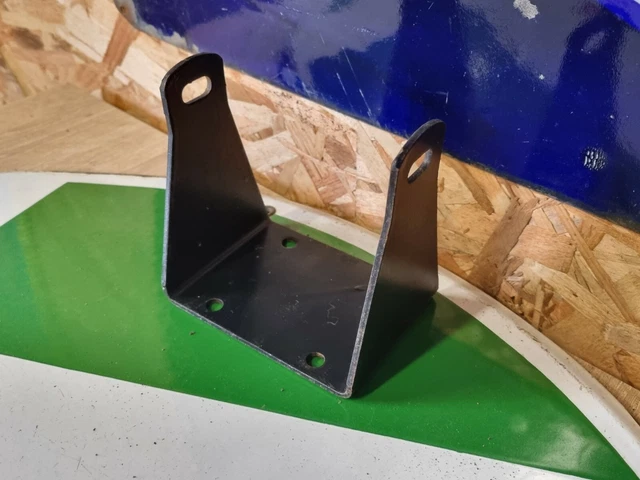 N.O.S support de selle PEUGEOT 103 TSA mobylette