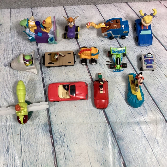 BURGER KING KIDS Club Fast Food Toy Lot Plastic 13 Pieces / Cars BK2