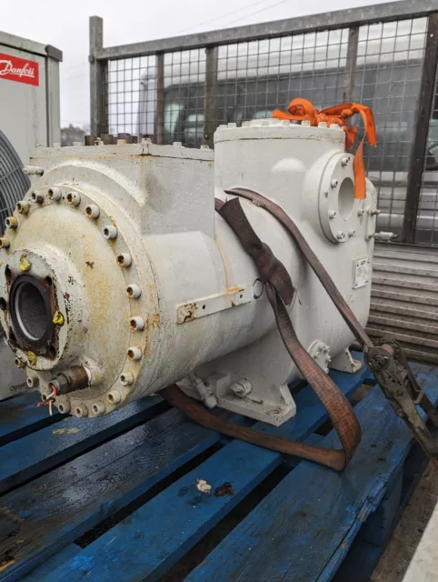 Mcquay Semi Hermetic Screw Compressor HSA3122QS11YA