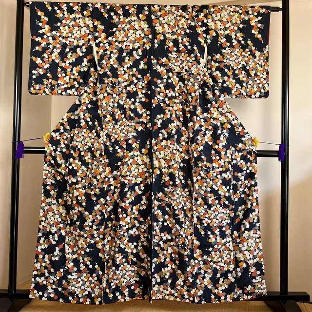 K3011081 Japanese Kimono Silk Komon Navy Chinese plum