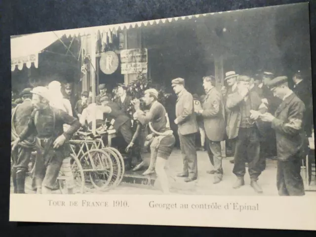 Epoque 1910"TOUR DE FRANCE"GEORGET au CONTROLE".CARTE POSTALE".Pas d'écriture".