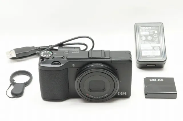 "580 shots" RICOH GR II 16.2 MP Compact Digital Camera Black #230916b
