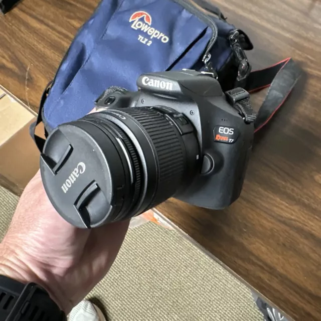 Canon EOS Rebel T7 24.1MP Digital SLR Camera & EFS 18-55mm Lens And Charger