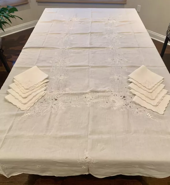 SET VTG WHITE LINEN HAND EMBROIDERED Cut Work Tablecloth 70 x 98 with 12 NAPKINS