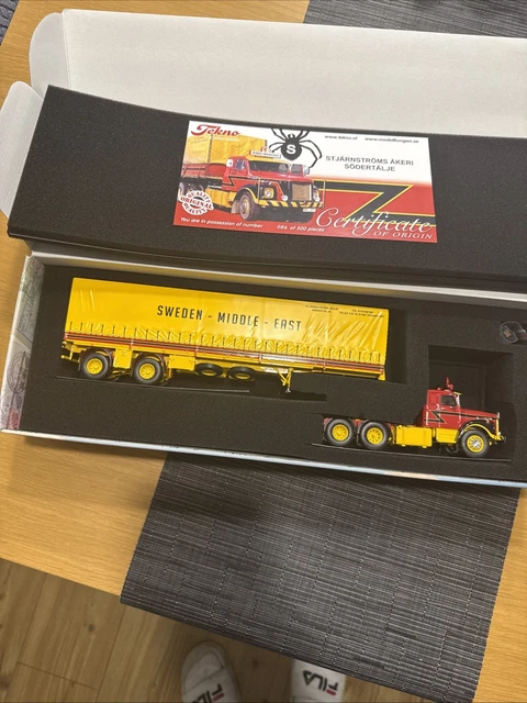 Tekno 851, Scania CR 76, rot - weiss, 1:50, wie neu (Neu (gemäss