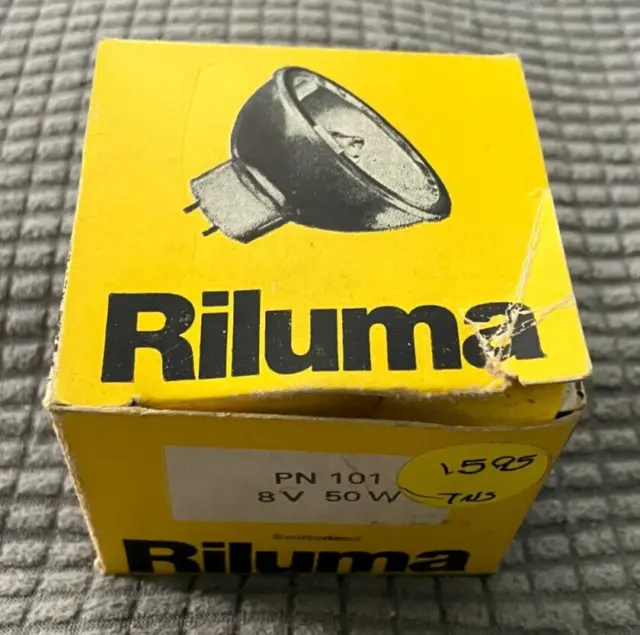 Bombilla de proyector Riluma PN 101 50W - 8V de lote antiguo en caja original