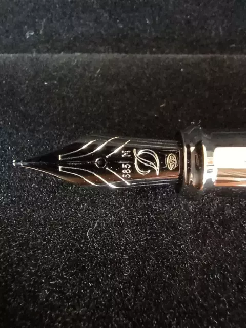 ST Dupont Line D Fountain Pen #8023fd 3