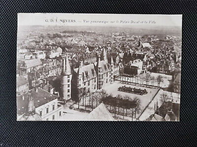 CPA 58 nevers-panoramic view of the ducal palace and the city