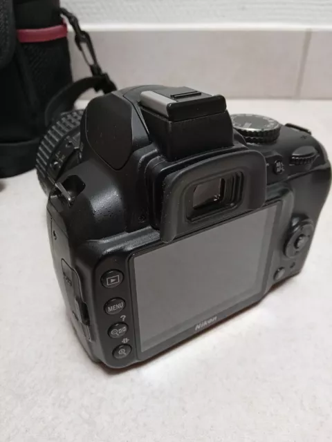 Appareil photo reflex Nikon D3000 + objectif AF-S DX 18-55 mm 3