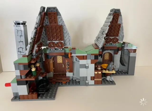 LEGO Harry Potter Hagrid’s Hut (4738)  100% Complete with instructions