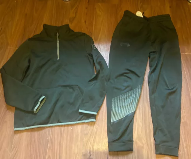 Boys Green Under Armour Tracksuit Great Cond 1/4 Pullover Top& Joggers Age 11/12