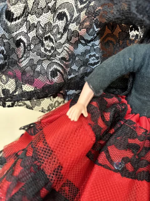 VINTAGE 8” SPANISH/MEXICAN Doll in Red/Black Lace Trim Dress Made In ...