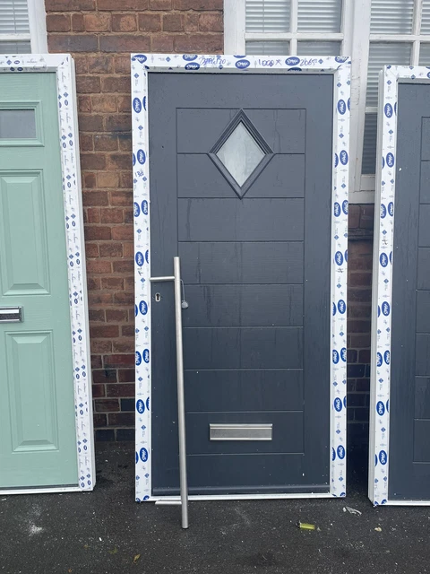 Brand New Stunning Anthracite Grey Composite Door In White Frame- 1000 X 2065 mm