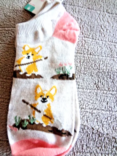 Pembroke Welsh Corgi Dog GARDENING Ladies Low Cut Socks  Pink SPRING  Brand New