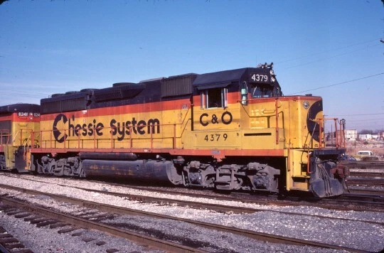 C&O 4379 Gp-40 Newport News Va(Chesapeake & Ohio) Original Slide 12-09-84 T8-5