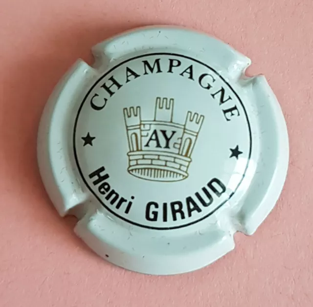 Capsule de champagne GIRAUD Henri  - Blanc, noir  et or